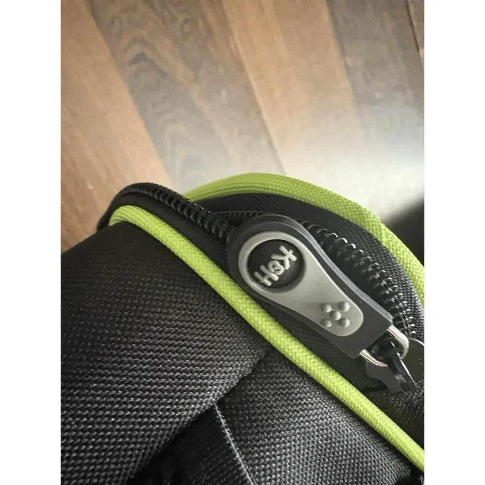 K&H Comfy Dogs And Cats Go Carrier with Carry Case